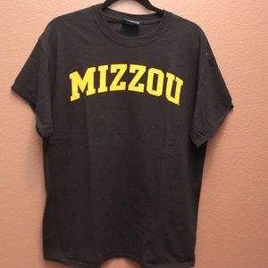 NEVER WORN MIZZOU TEE